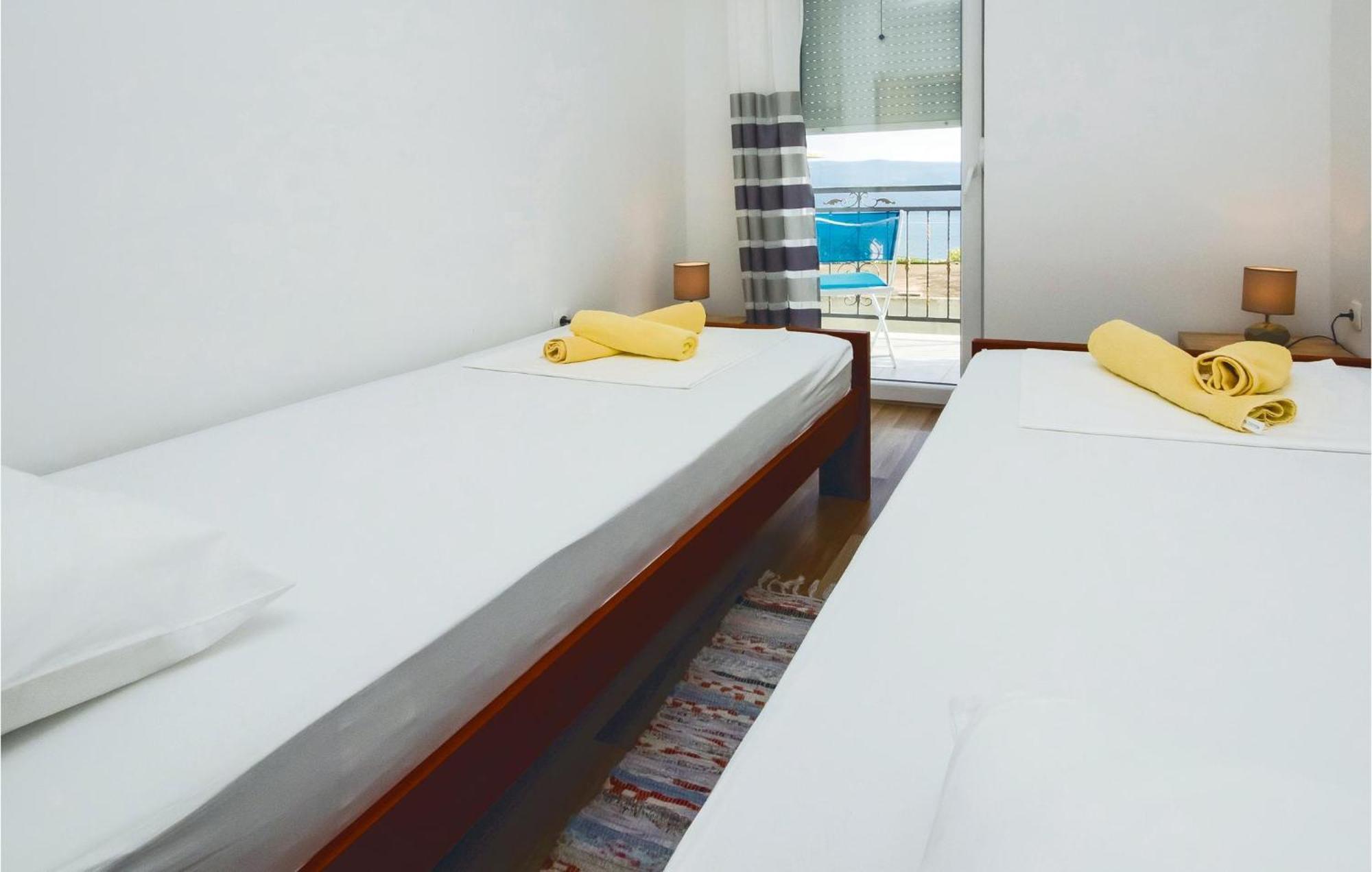 2 Bedroom Awesome Apartment In Mali Rat Sumpetar エクステリア 写真